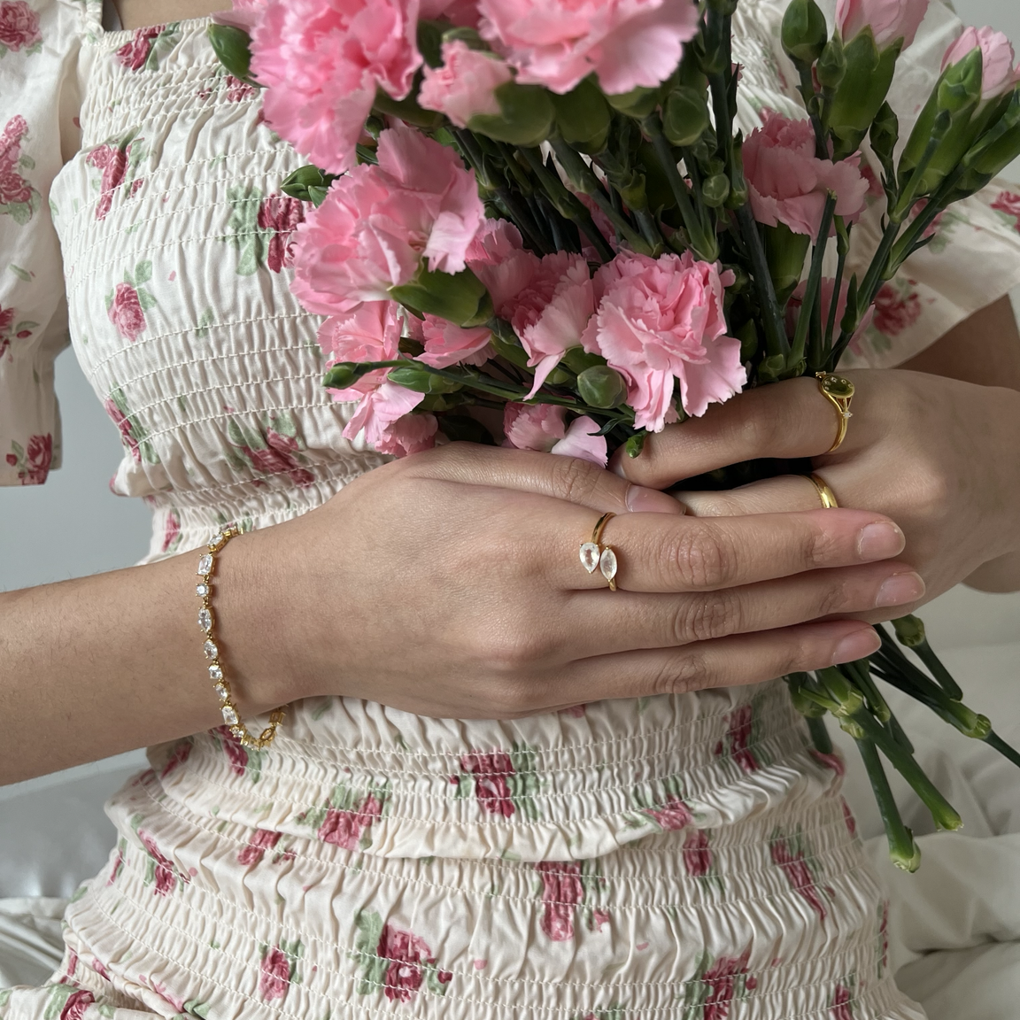 Blooming, Slowly