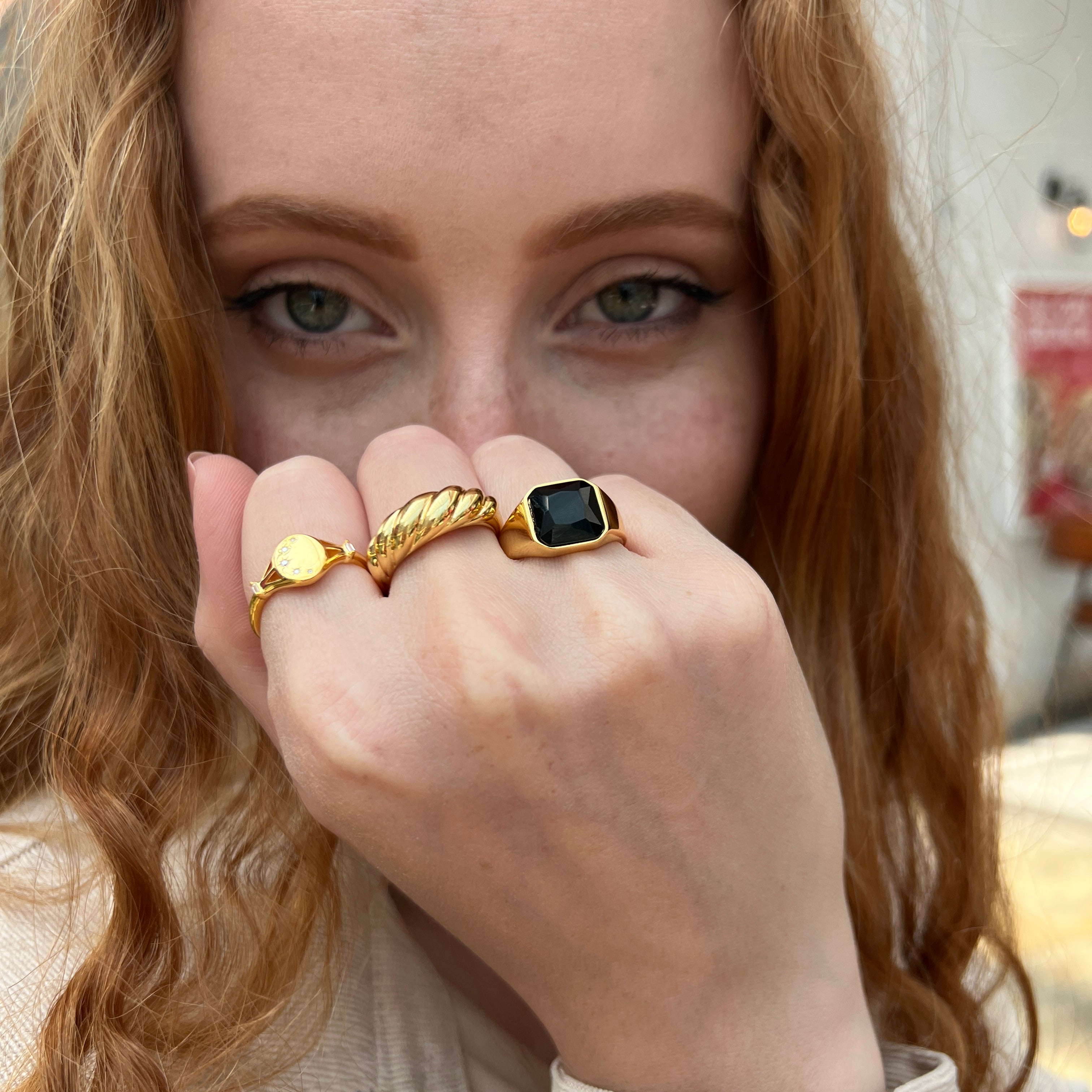 Styling with Gold Rings - Tips and Tricks for Making a Statement