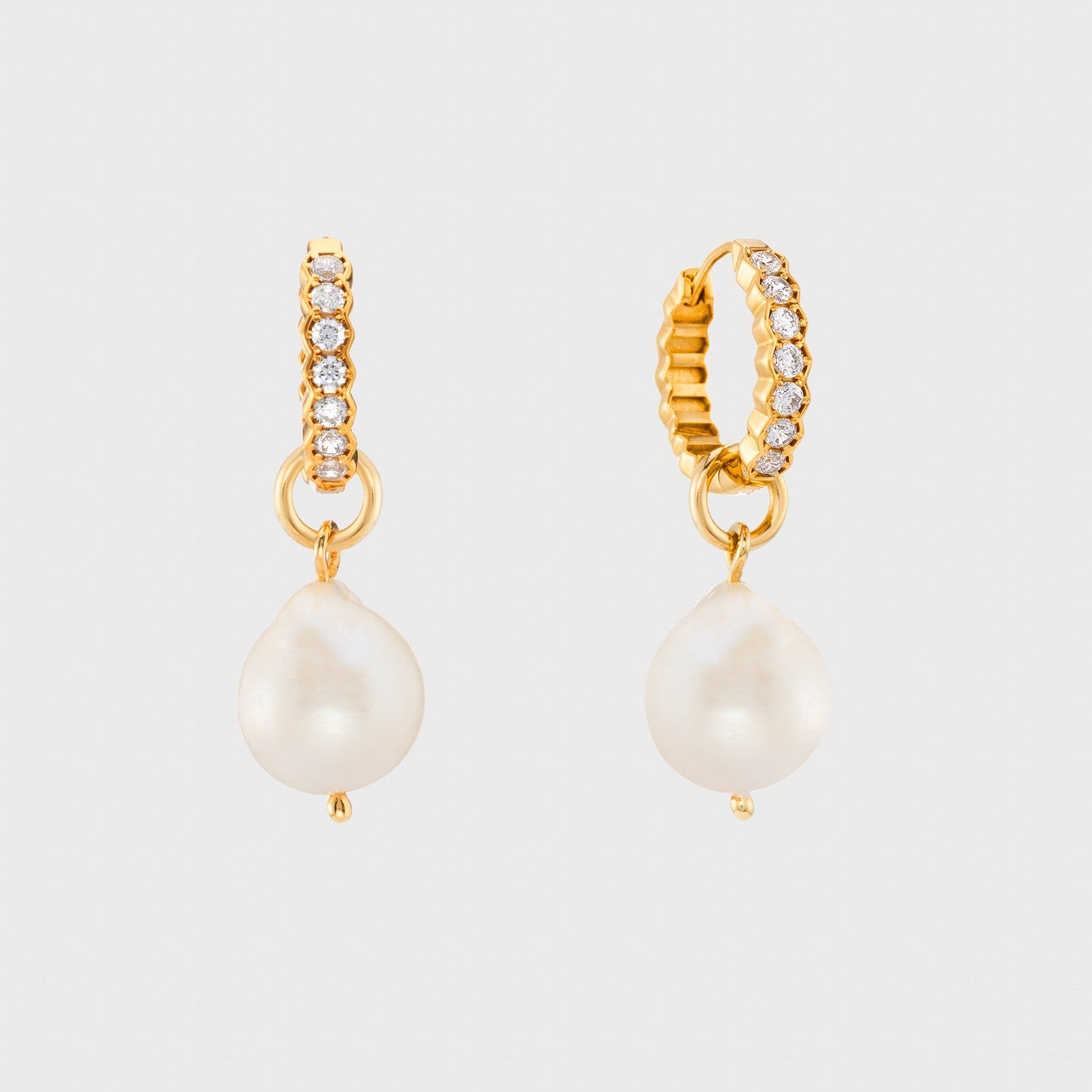 Cordelia Pearl Honeycomb Hoops